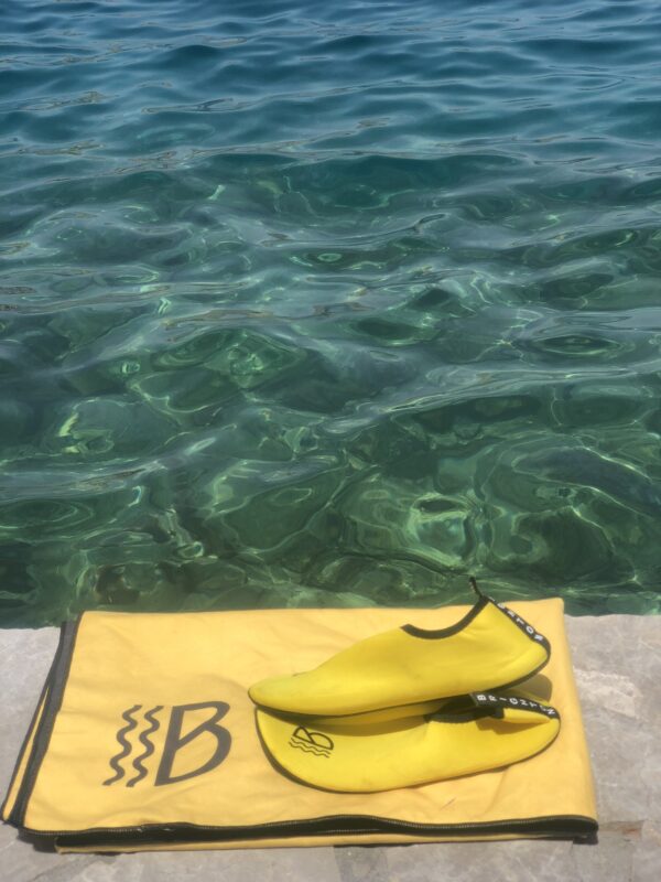 2 Pairs of Adult Brighton Water Shoes - Image 3